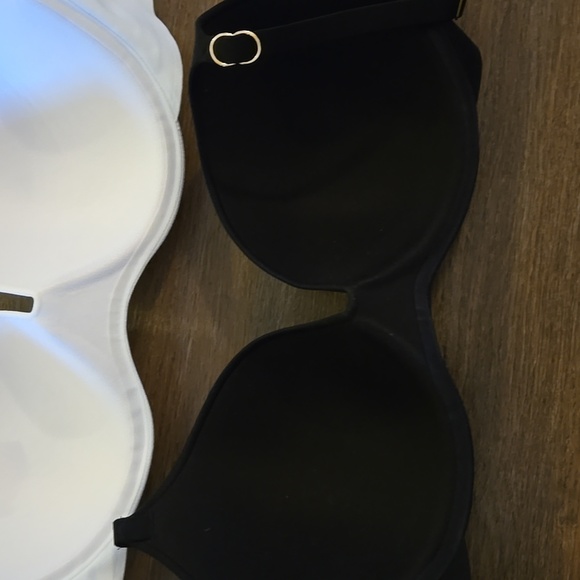 Victoria's Secret Incredible Lined Demi Bundle - Picture 11 of 15